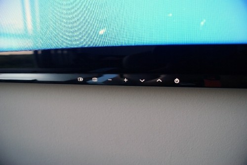 Soft-touch buttons at the front - if you ever get off that couch