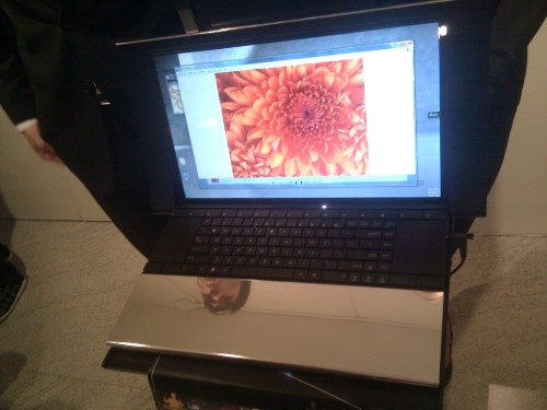 Nice, big 18.4-inch screen