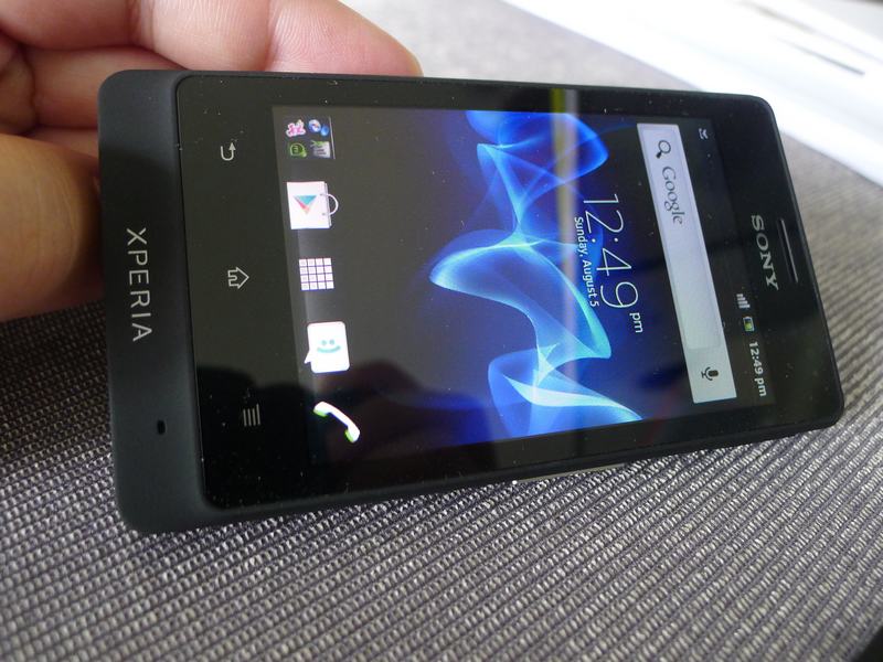 Slang dichtbij Of anders Goondu review: S$488 Sony Xperia go is a great mid-end phone - Techgoondu  Techgoondu