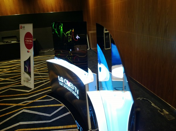 LG Curve OLED (2)