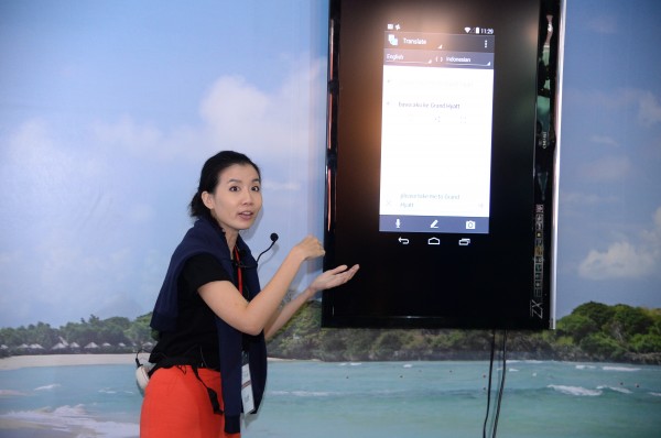 Cynthia Wei, Program Manager for Street View talks about Translate