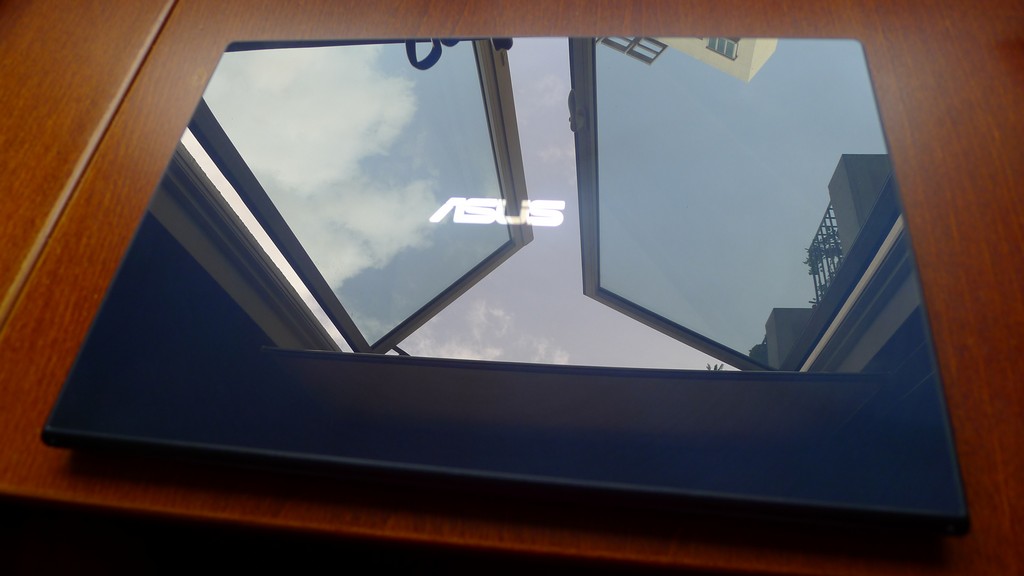 Ux301 Hands on: Asus Zenbook UX301 - Techgoondu Techgoondu