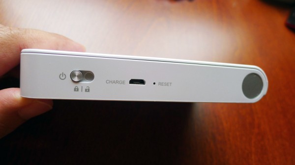 LG_PD239_02