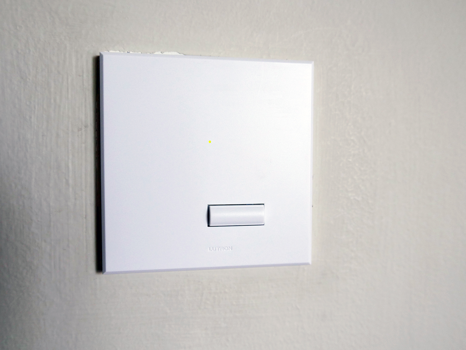 Hands on: Lutron wireless light switches and sensors - Techgoondu