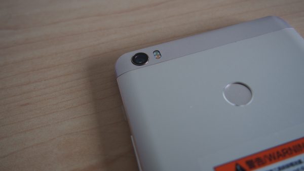 The camera juts out ever so slightly from the Mi Max, strangely reminiscent of the one on the iPhones. PHOTO: Desmond Koh