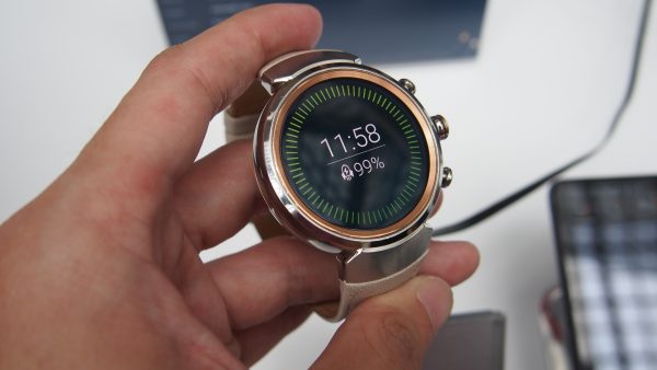 Asus ZenWatch 3. PHOTO: Desmond Koh