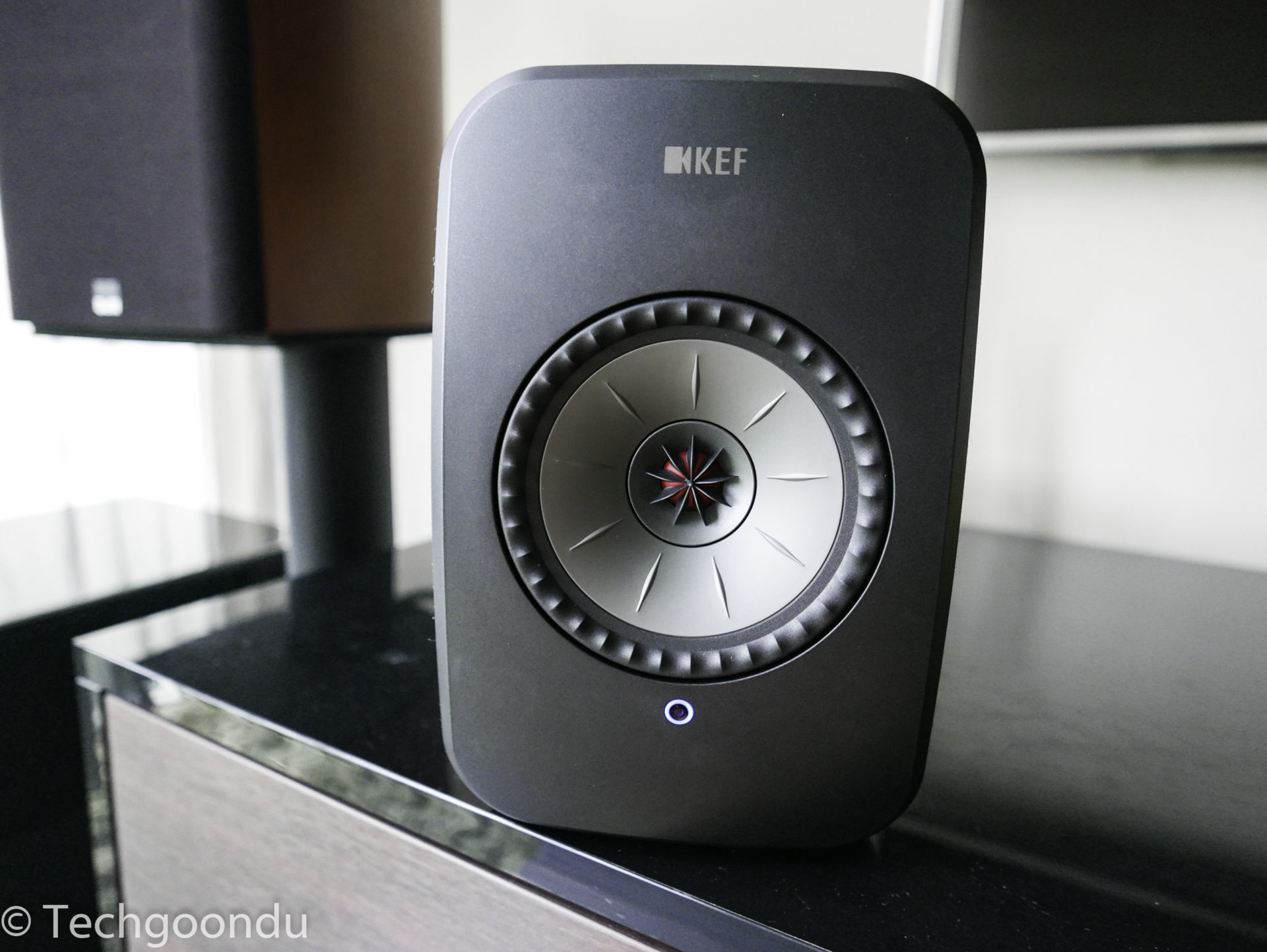 Goondu review KEF LSX speakers offer stereo alternative to soundbars