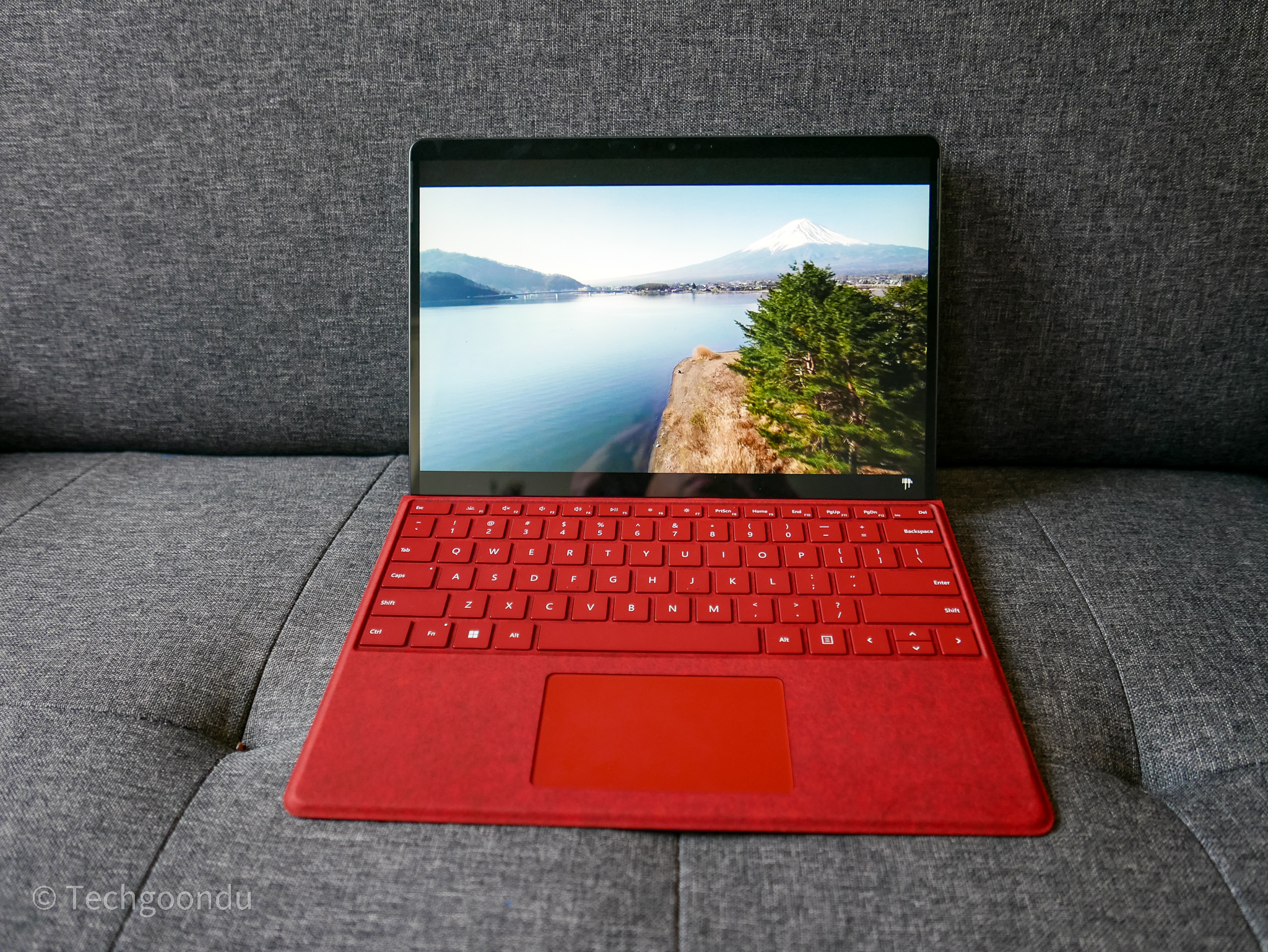 Microsoft Surface Pro 8 Review