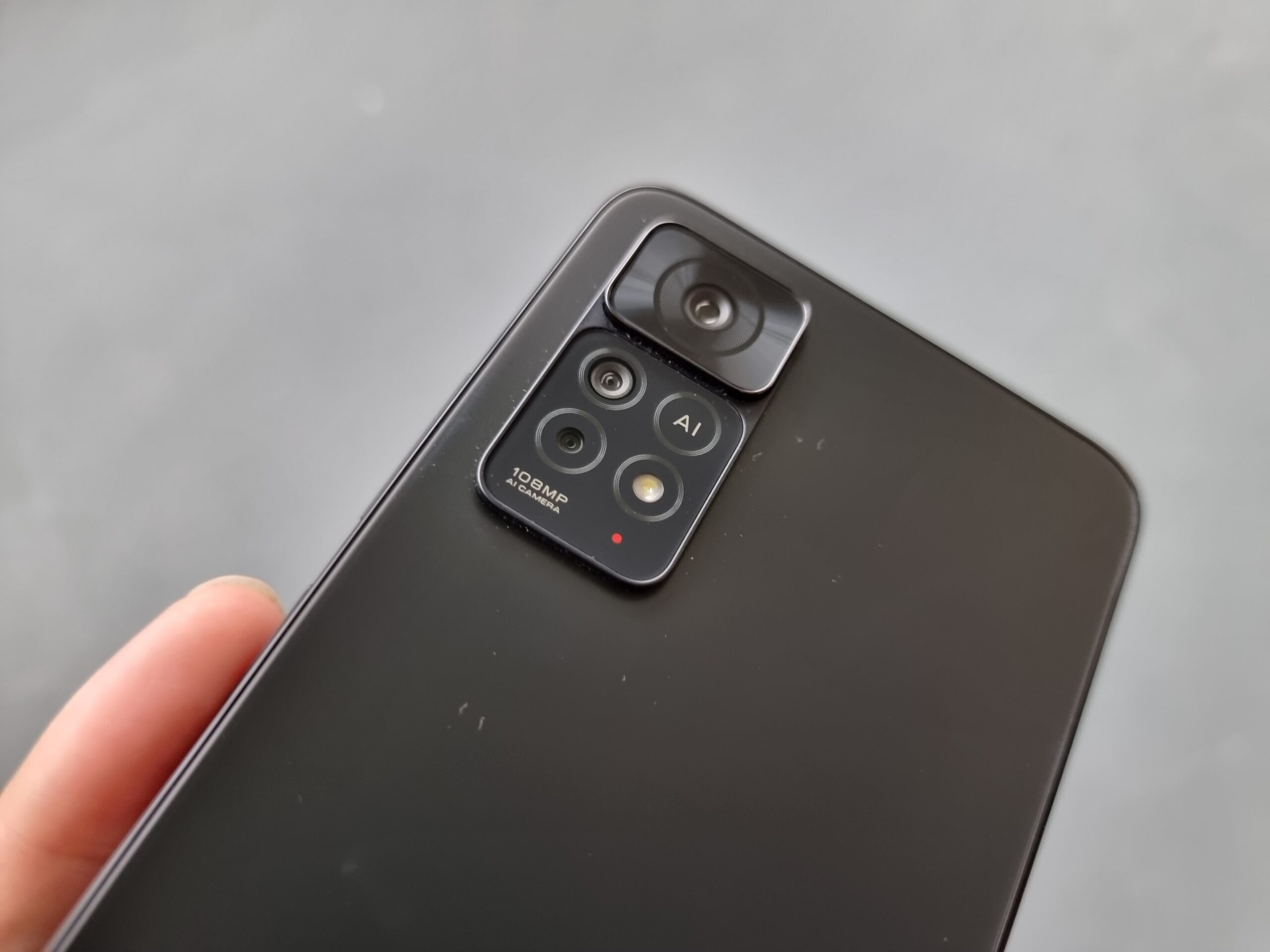 Xiaomi Redmi Note 11 Pro 5G: a cheap phone with some downgrades