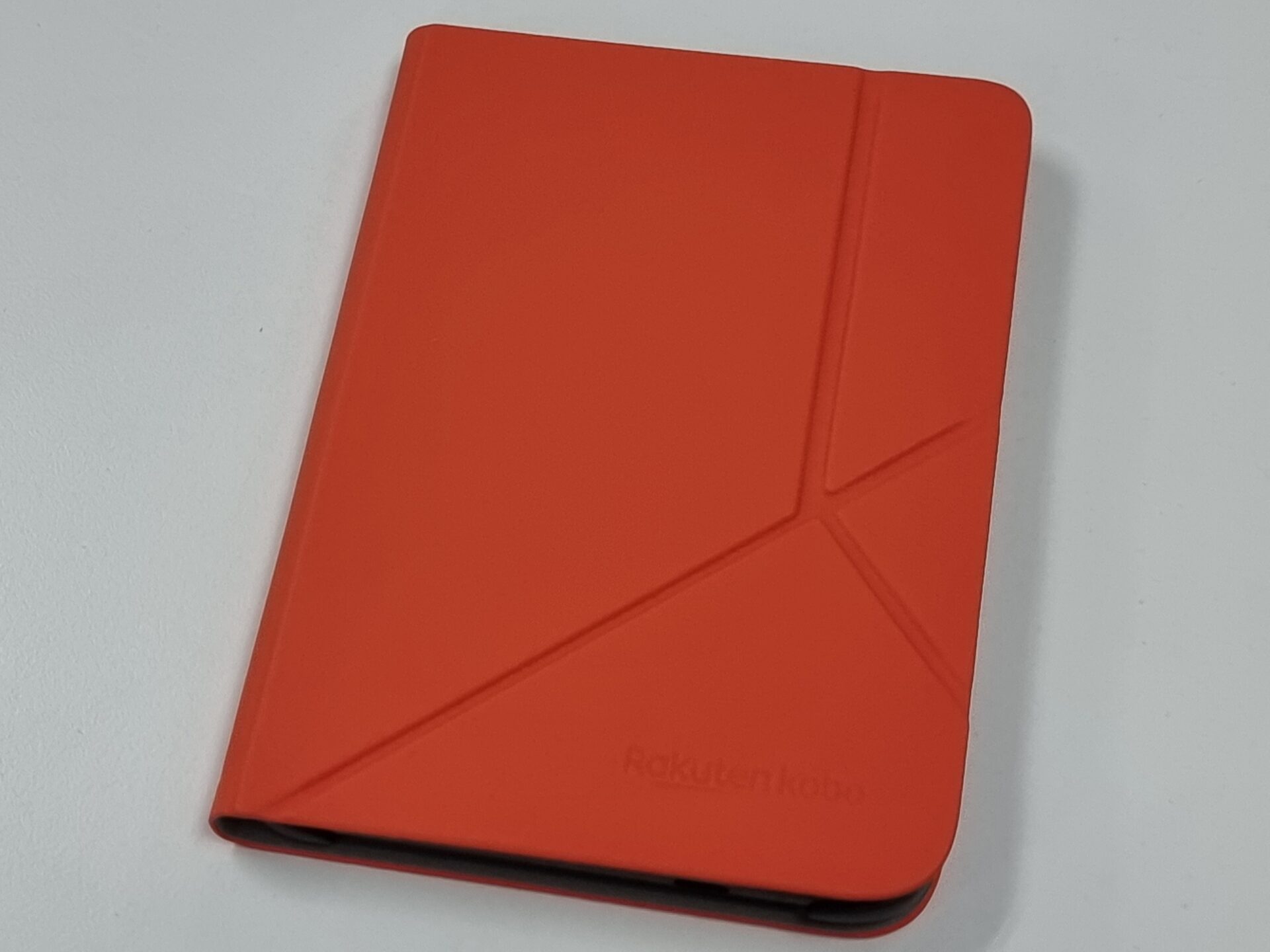 Kobo Clara 2E Review: Kicking Back at Kindle - Tech Advisor