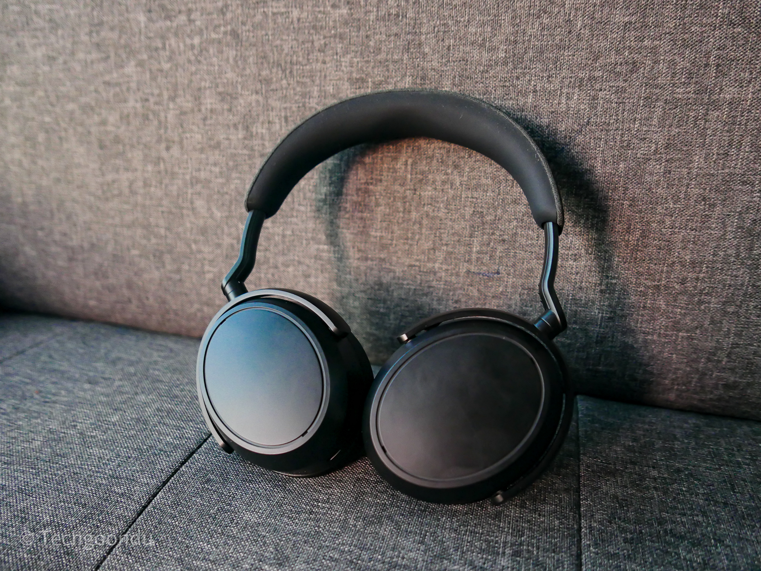 Sennheiser Momentum 4 Wireless review: Understated headphones