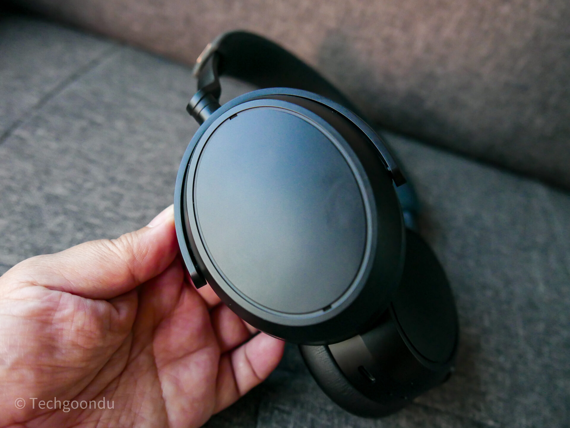 Sennheiser Momentum 4 Wireless Review — Headfonics