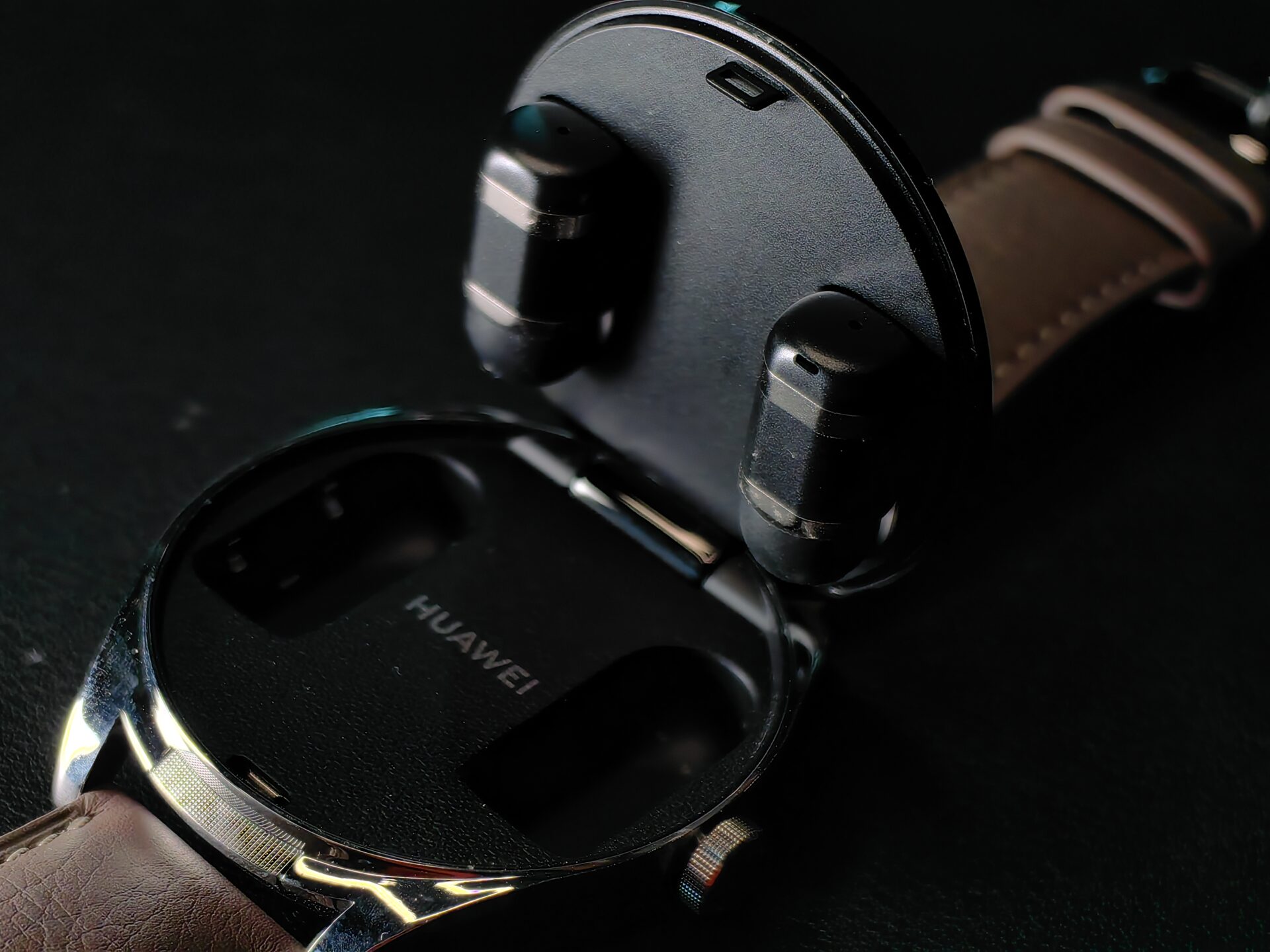 Huawei Watch Buds review: I couldn't live with this gadget