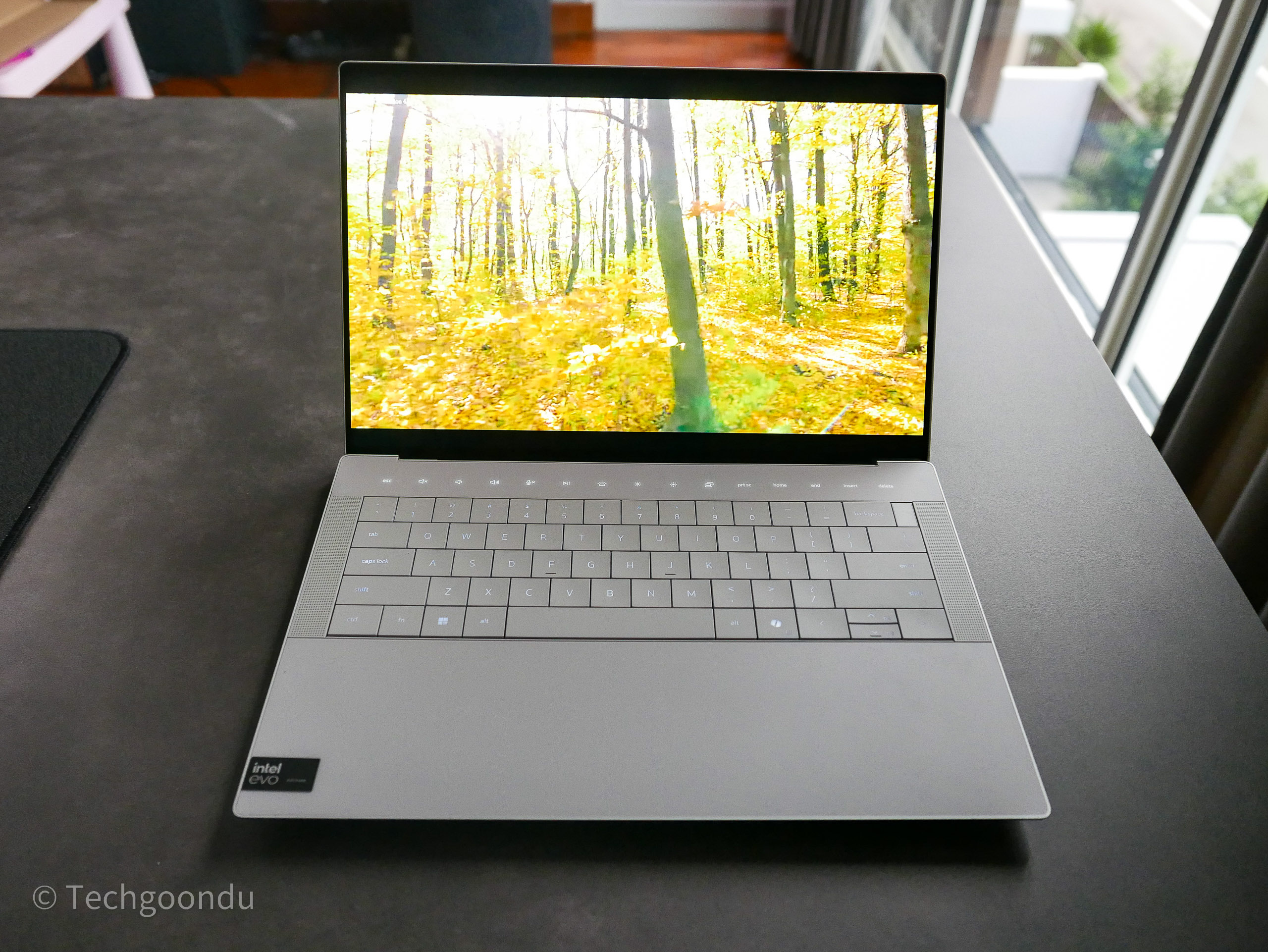 Dell XPS 14 (9440) review: Graphics, screen get a boost in