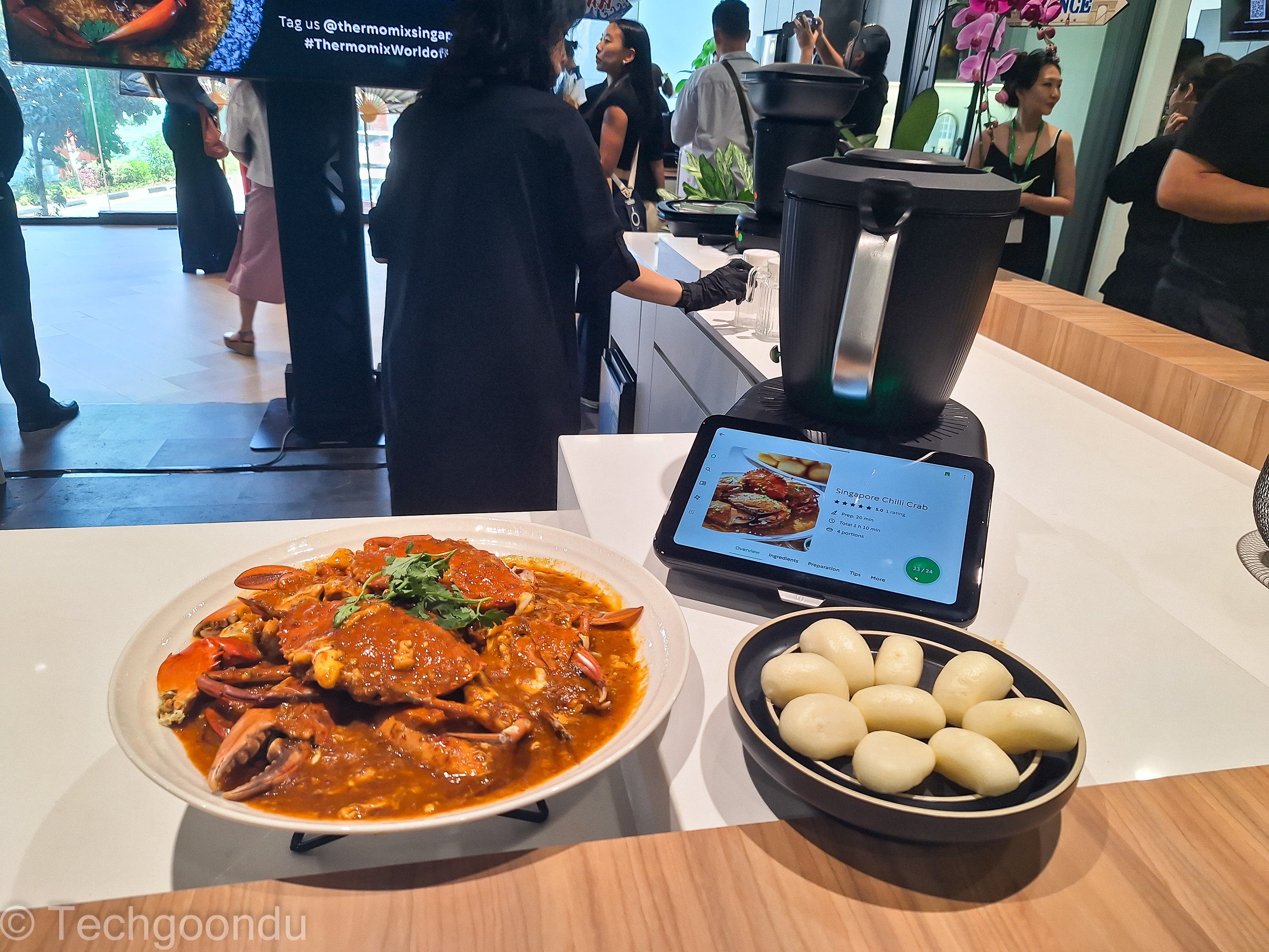 Thermomix TM7: A German kitchen helper that cooks Singapore chilli